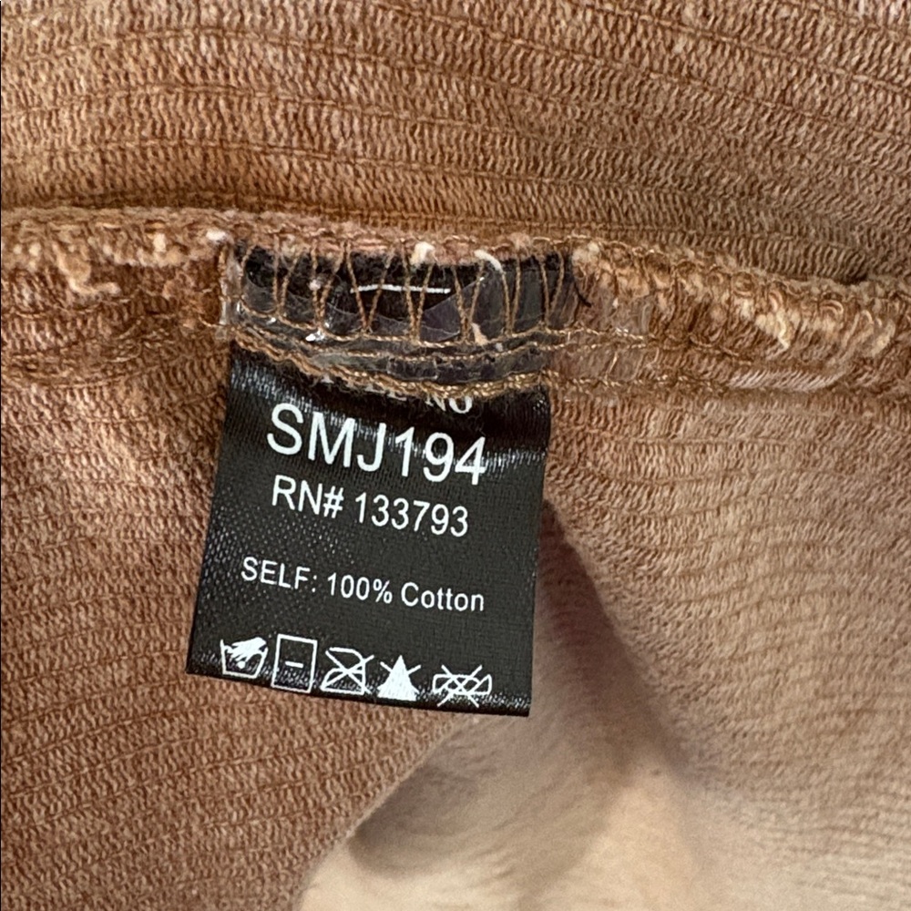 POL Size Large Oversized raw hem corduroy jacket - Picture 3 of 7